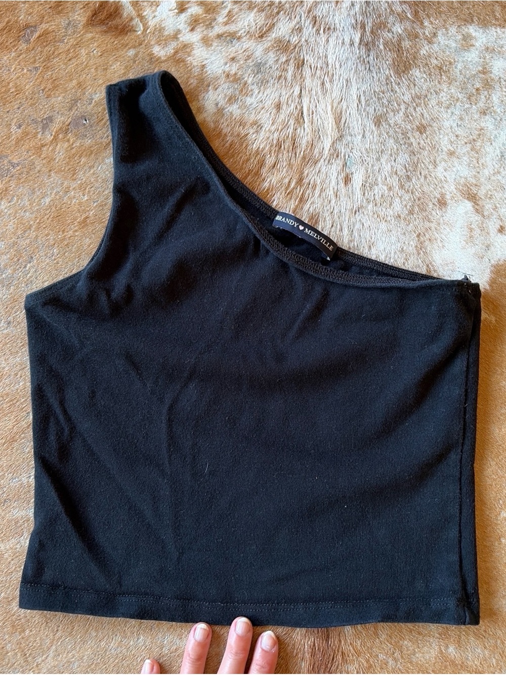 Brandy Melville Black One-Shoulder Cropped Tank